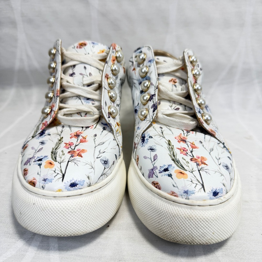 Alex Marie Wrenna Floral Pearl Stud Embellished Leather Platform Sneakers sz 7.5 - Picture 5 of 10